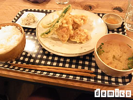 写真：Sora Cafe 02のとり天セット